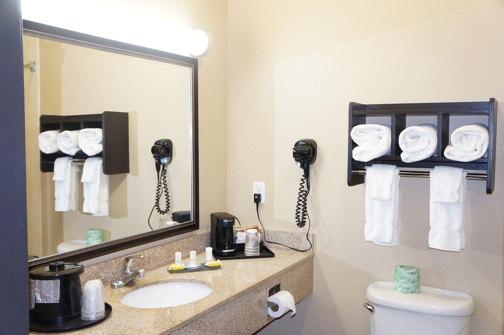 La Quinta By Wyndham Houston Hobby Airport Hotel Exterior photo